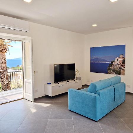 Savarese Luxury Palace Apartment Vico Equense Exterior photo