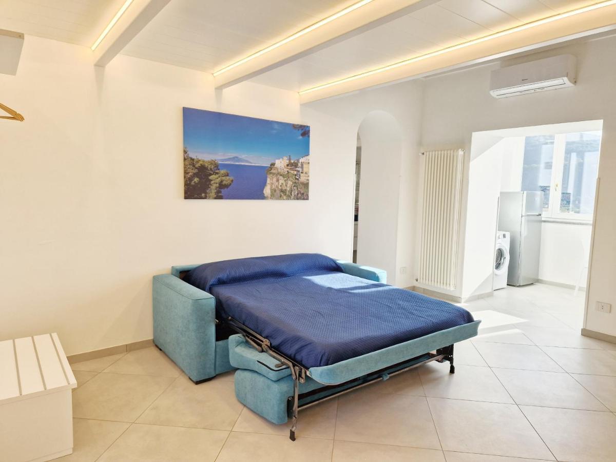 Savarese Luxury Palace Apartment Vico Equense Exterior photo