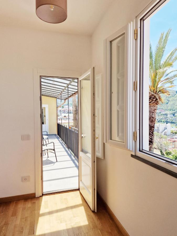 Savarese Luxury Palace Apartment Vico Equense Exterior photo